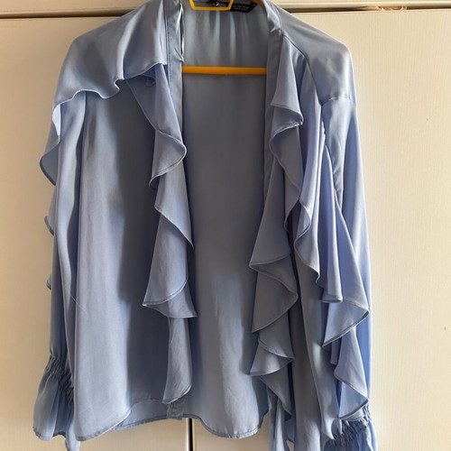 Zara women's shirt used, size L