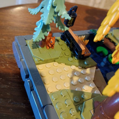 Lego Autumn Cottage Garden used, detailed fall landscape set