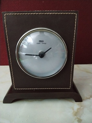 Vintage Alpha - Omega desk clock with leather cover like new