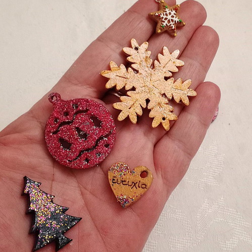 Wooden elements for charms, pack of 10 pieces, like new