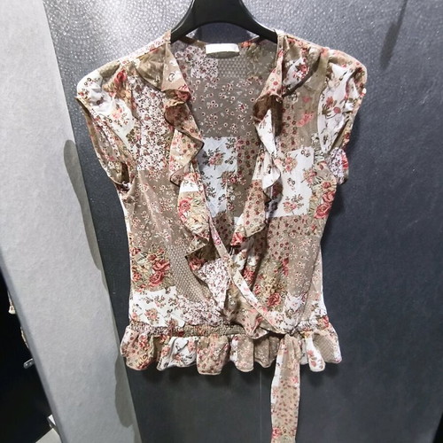 Promod semi-transparent blouse with flowers like new, beige multicolor
