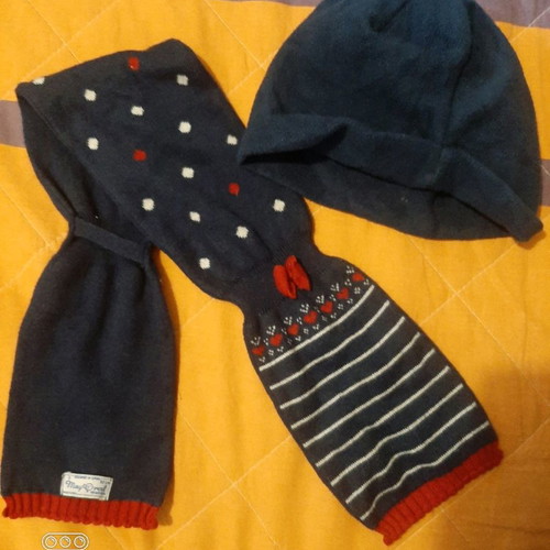 Children's hat and scarf set used, dark blue