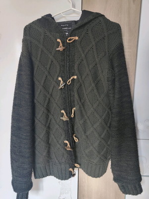 Brokers knitted cardigan with hood XL size used, brown and green