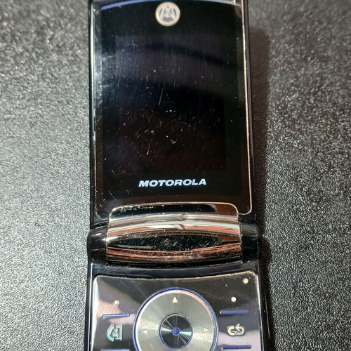 Motorola Razr V9 μεταχειρισμένο, πλήρως λειτουργικό, χρειάζεται μπαταρία
