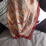 Square scarf