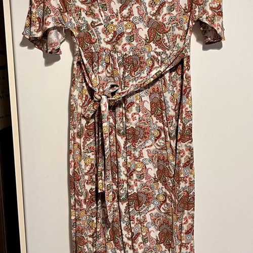 Philosophy women's maxi dress paisley print, like new