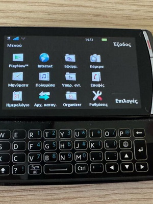 Sony Ericsson Vivaz Pro употребяван черен мобилен телефон