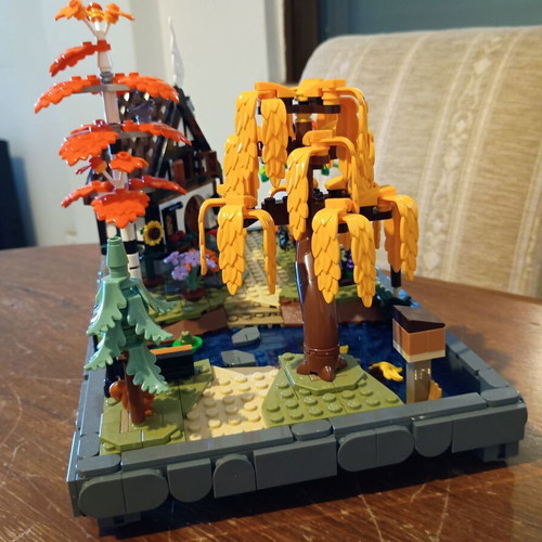 Lego Autumn Cottage Garden used, detailed fall landscape set