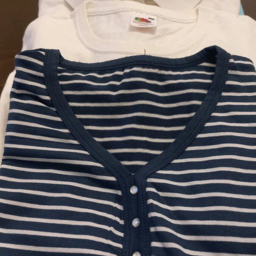 Women's blouses used, 4 different in good condition