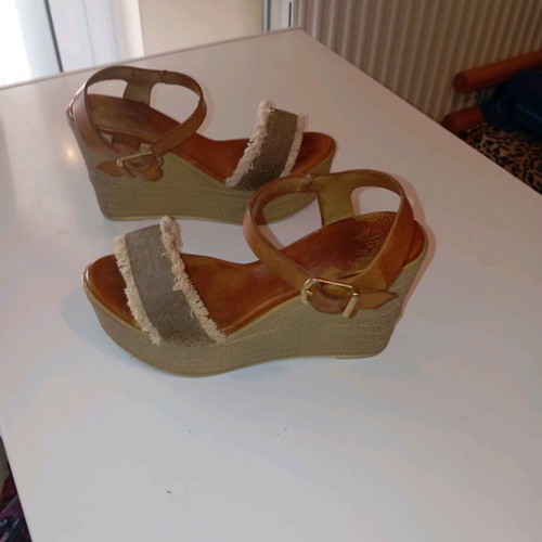 Wedge sandals size 38 used, brown with leather straps
