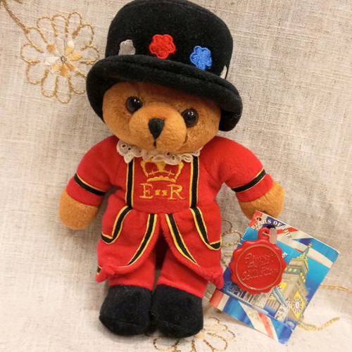 Vintage Keel Toys Beanie used, Beefeaters Simply Soft Collection