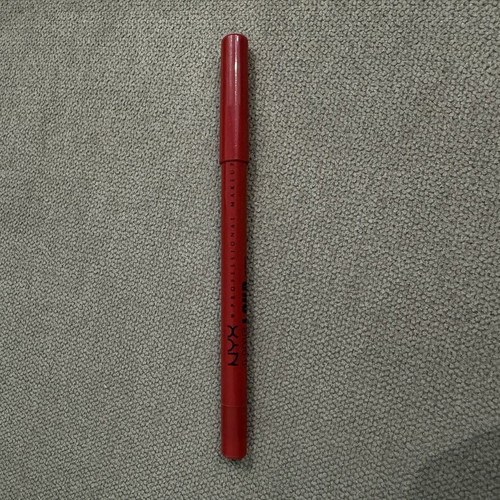 NYX lip pencil red like new