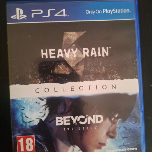 Game bundle PS4 like new, functional