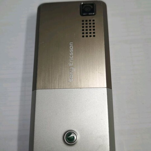 Sony Ericsson T280i mobile phone like new in very good condition with USB cable