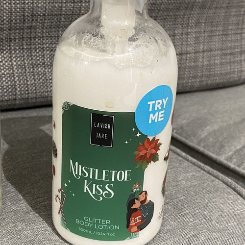 Lavish Care body lotion set 3 testers 300ml