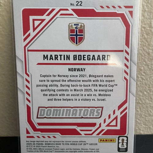 2025-26 Panini Donruss Road to World Cup Insert Martin Odegaard Dominators card like new