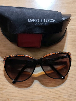 Vintage women's sunglasses brown like new
