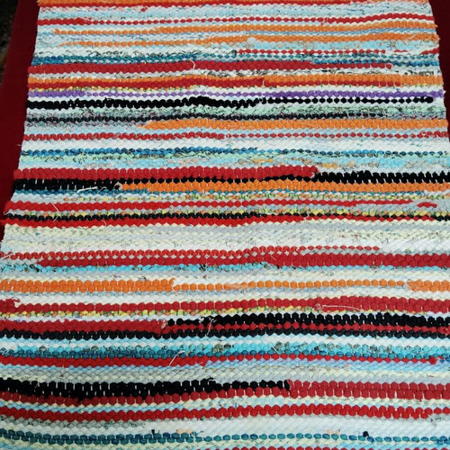 Rag rug like new with vibrant colors 1.20x0.60
