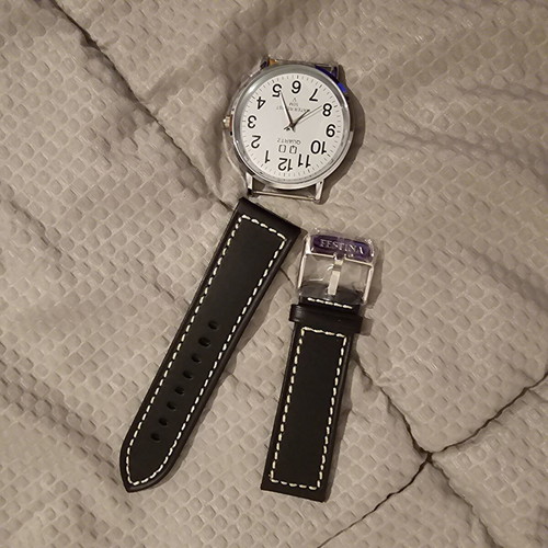 Q&Q Quartz men's watch like new with Festina leather strap