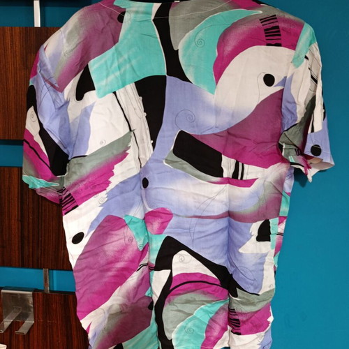 Vintage 90s abstract shirt used, purple and pink