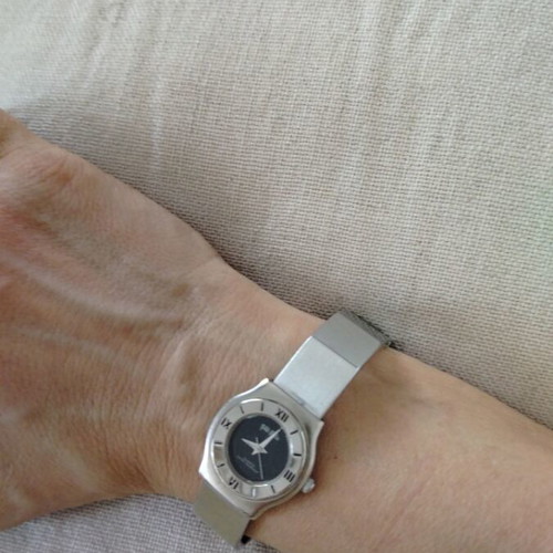 Folli Follie Vintage 90s Ladies Watch Stainless Steel Minimalist Cuff used