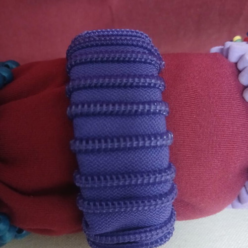 Bracelets set of 3 women, like new, purple