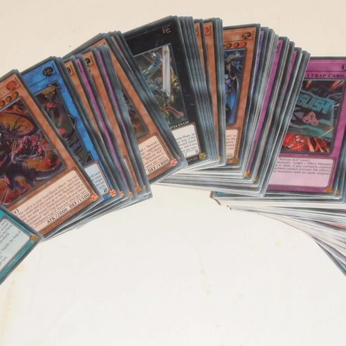 Yugioh card pack 142 authentic cards, 83 Ultra Rare, 26 Rare, 33 Commons