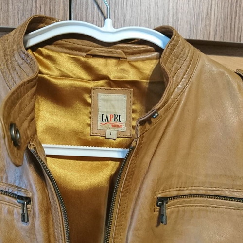 Lapel women's leather jacket like new, brown, size L