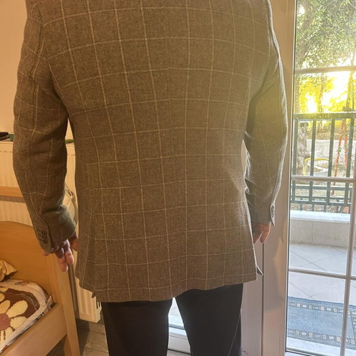 Men's checked jacket size XL like new