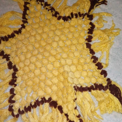 Knitted decorative star-shaped napkins 2 pcs yellow brown with fringes