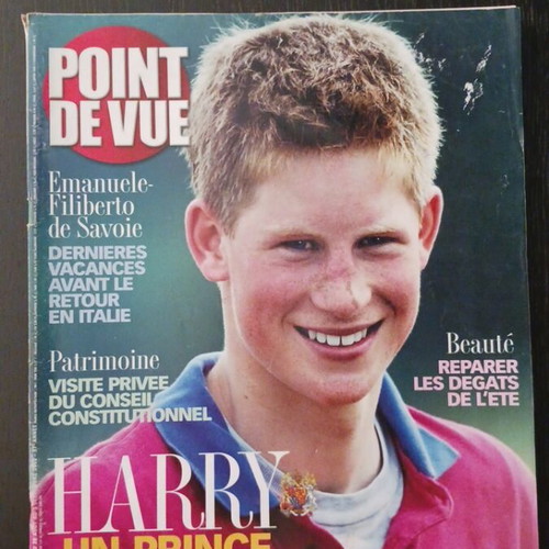 Point de Vue Royal Magazine September 2002, Harry Un Prince Fragile