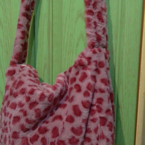 Shoulder bag with pink leopard faux fur new with zipper