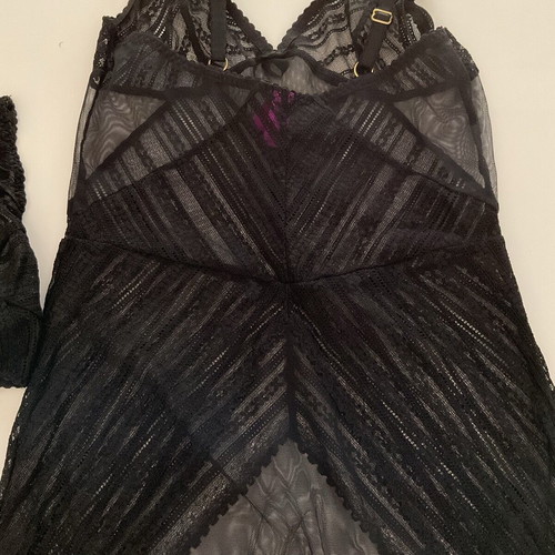 Agent Provocateur luxury lingerie set new, black