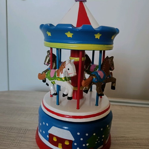 Wooden music box carousel vintage style Echo Deco like new