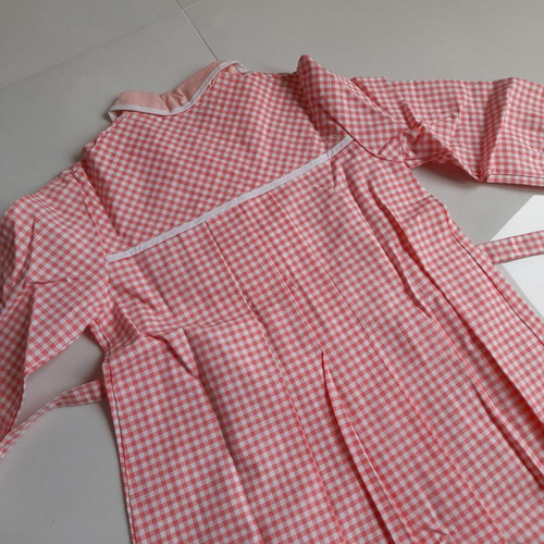 School apron Peiraiki - Patraiki pink new with white collar