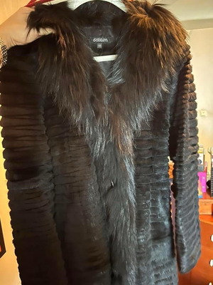Carolina Quranta coat new