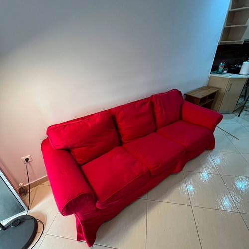 Sofa used, 3-seater red fabric upholstery