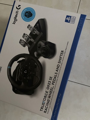 Logitech G923 SE Racing Wheel with Shifter new