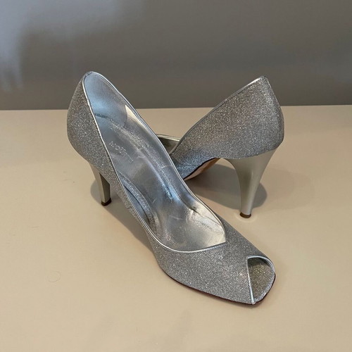 Mourtzi silver open-toe pumps like new, size 39
