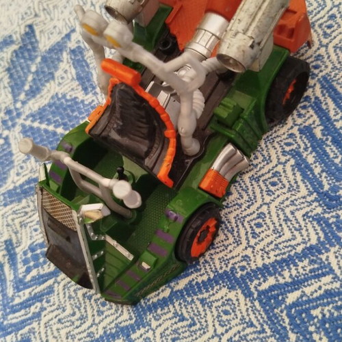 TMNT Rocket Buggy Go-Cart like new