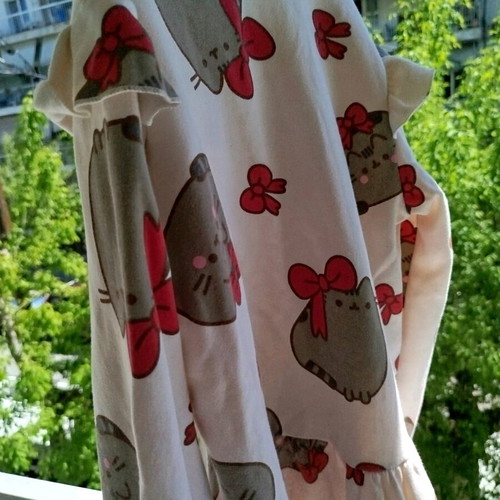 Sinsay dress size 10 like new, beige