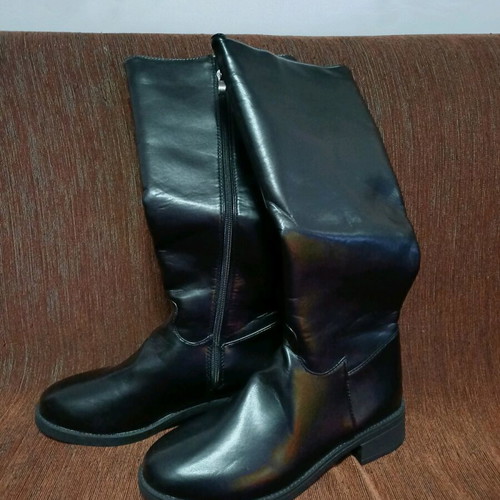Shein black boots like new, size 39