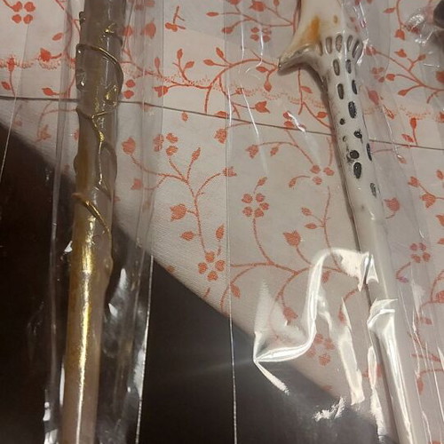 Harry Potter wands new, set of 4 from England