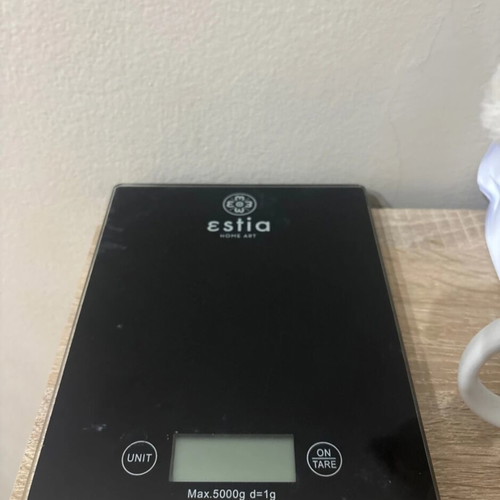 Estia Digital Kitchen Scale like new, 5kg capacity