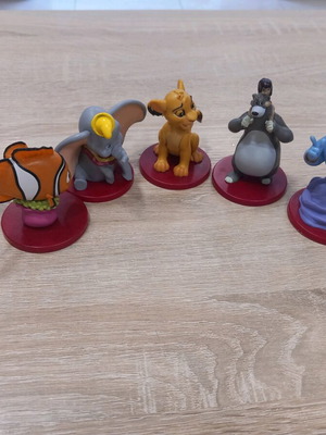 Deagostini figures used, set of 5 pieces