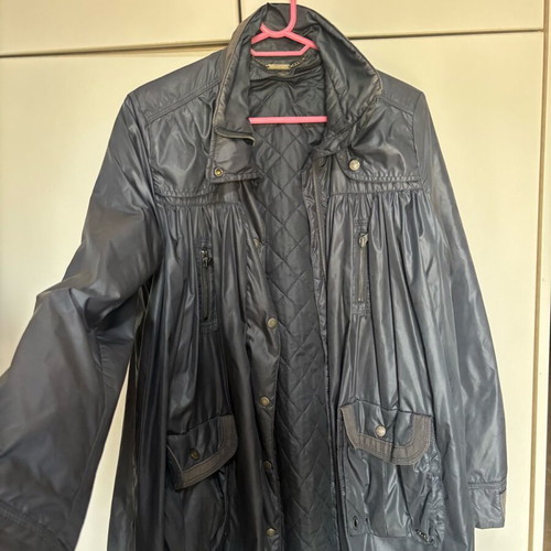 Replay trench coat with detachable lining and gathers, used