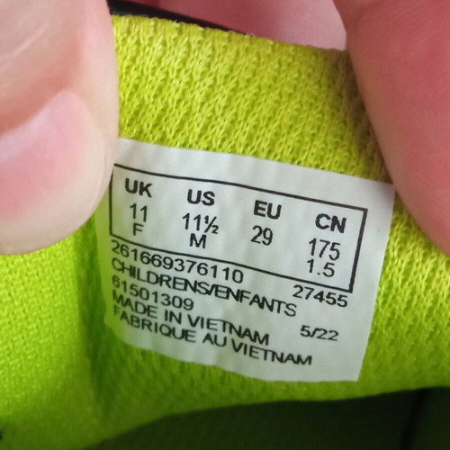 Clarks Award Fly O Kids' Shoes used, size 29