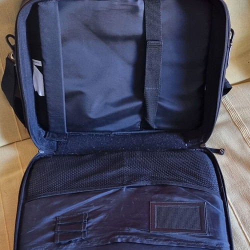 Trust briefcase new