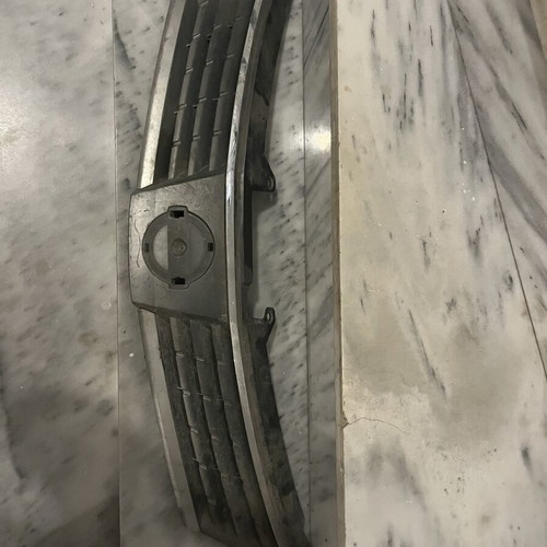 Nissan Tiida grille, rare fully functional spare part
