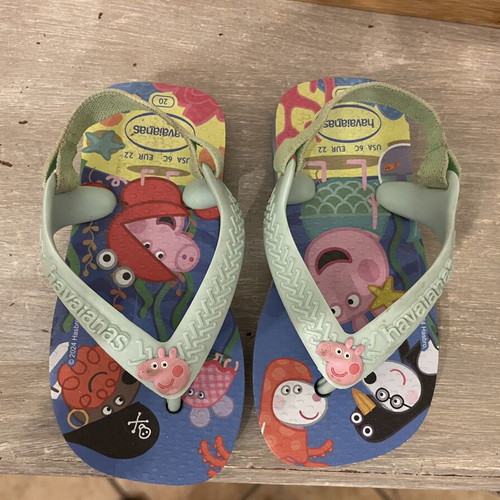 Children's flip-flops like new, size EUR 22 Brazil 20